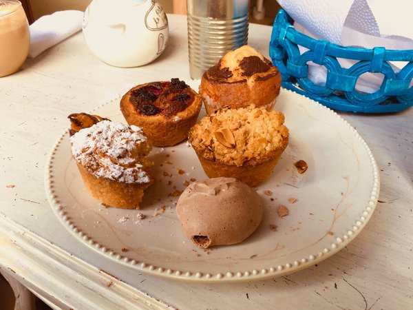 How to Bake a Gourmet Lemon Meringue Pie with a Perfectly Browned Top?